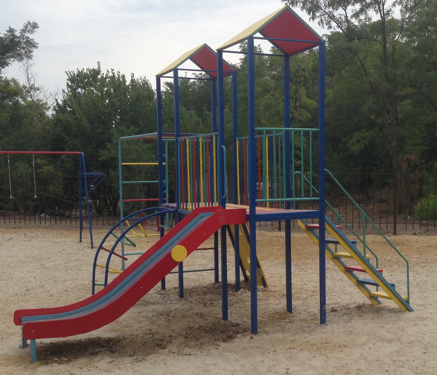 Детский игровой комплекс Три башни